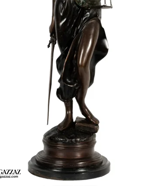 Load image into Gallery viewer, A bronze Justice Statue
