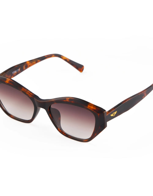 تحميل الصورة إلى عارض المعرض، Women’s Luxury Sunglasses Verutti 9103-C2 – Brown Gradient Lenses
