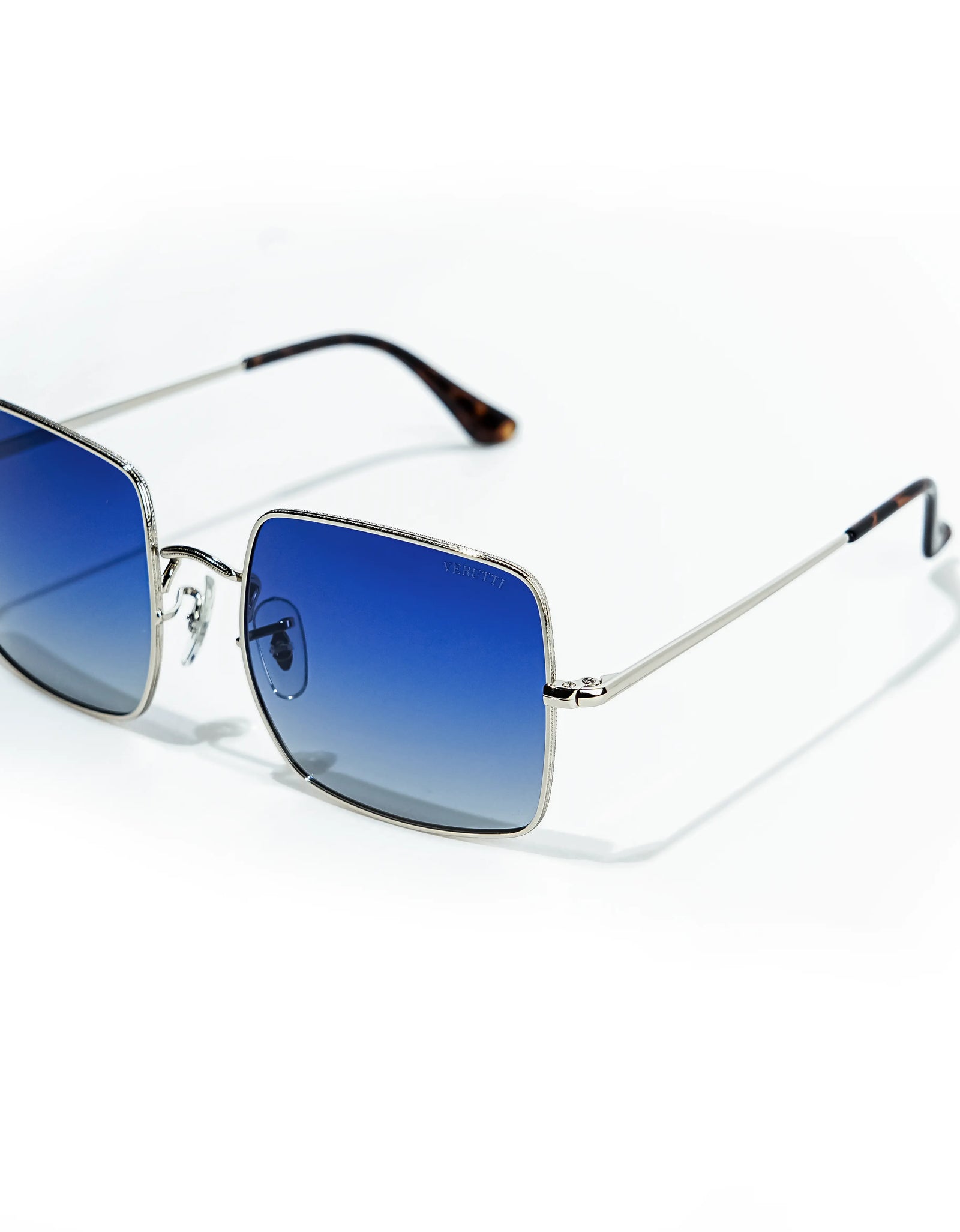 Women’s Luxury Sunglasses Verutti AK17108-C04