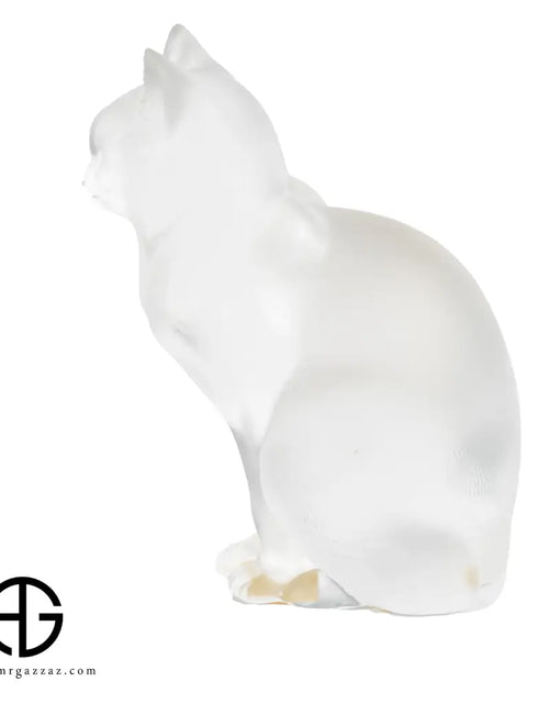 Load image into Gallery viewer, Crystal Lalique France Seated Cat
