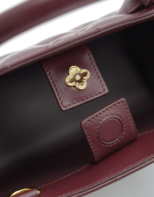 Load image into Gallery viewer, Burgundy quilted leather small tote bag
