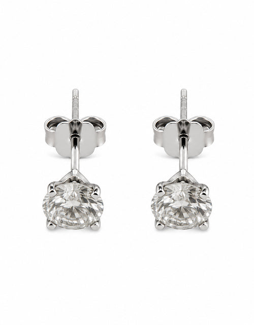 تحميل الصورة إلى عارض المعرض، Diamond Stud Earrings
