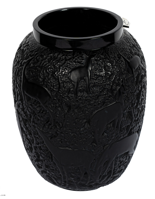 تحميل الصورة إلى عارض المعرض، Lalique Black Crystal
