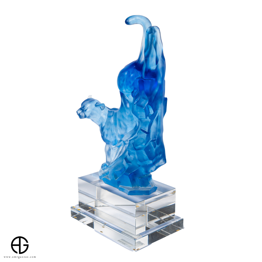 A PATE-DE-VERRE TIGER GLASS SCULPTURE