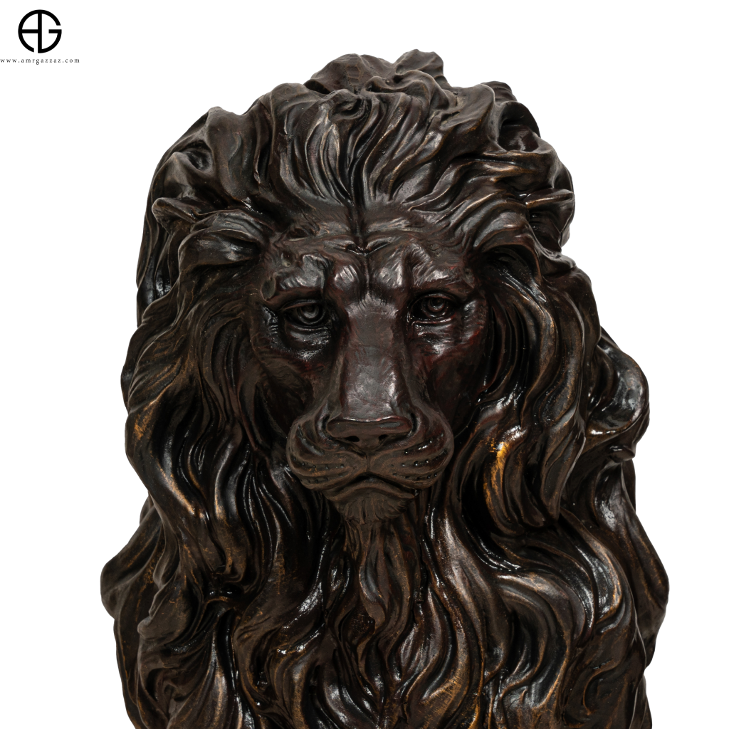 Lion Sitting on The Pedestal Sculpture