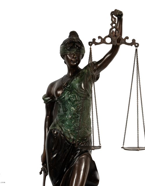 تحميل الصورة إلى عارض المعرض، A bronze Justice Statue
