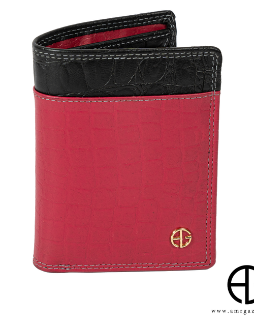 تحميل الصورة إلى عارض المعرض، Red and black wallet
