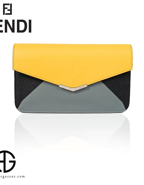 تحميل الصورة إلى عارض المعرض، Fendi Tricolor Leather Envelope Clutch
