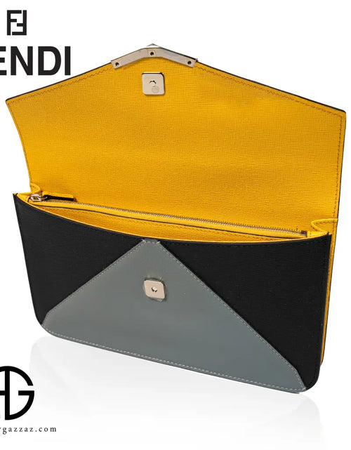 تحميل الصورة إلى عارض المعرض، Fendi Tricolor Leather Envelope Clutch
