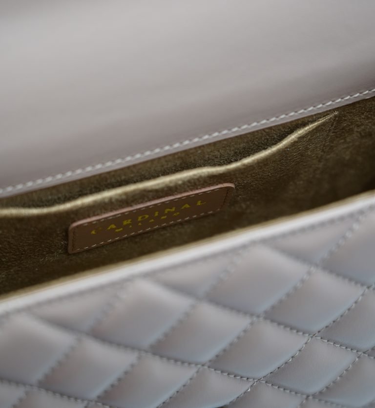 Opèra Quilted Ivory leather shoulder chain bag