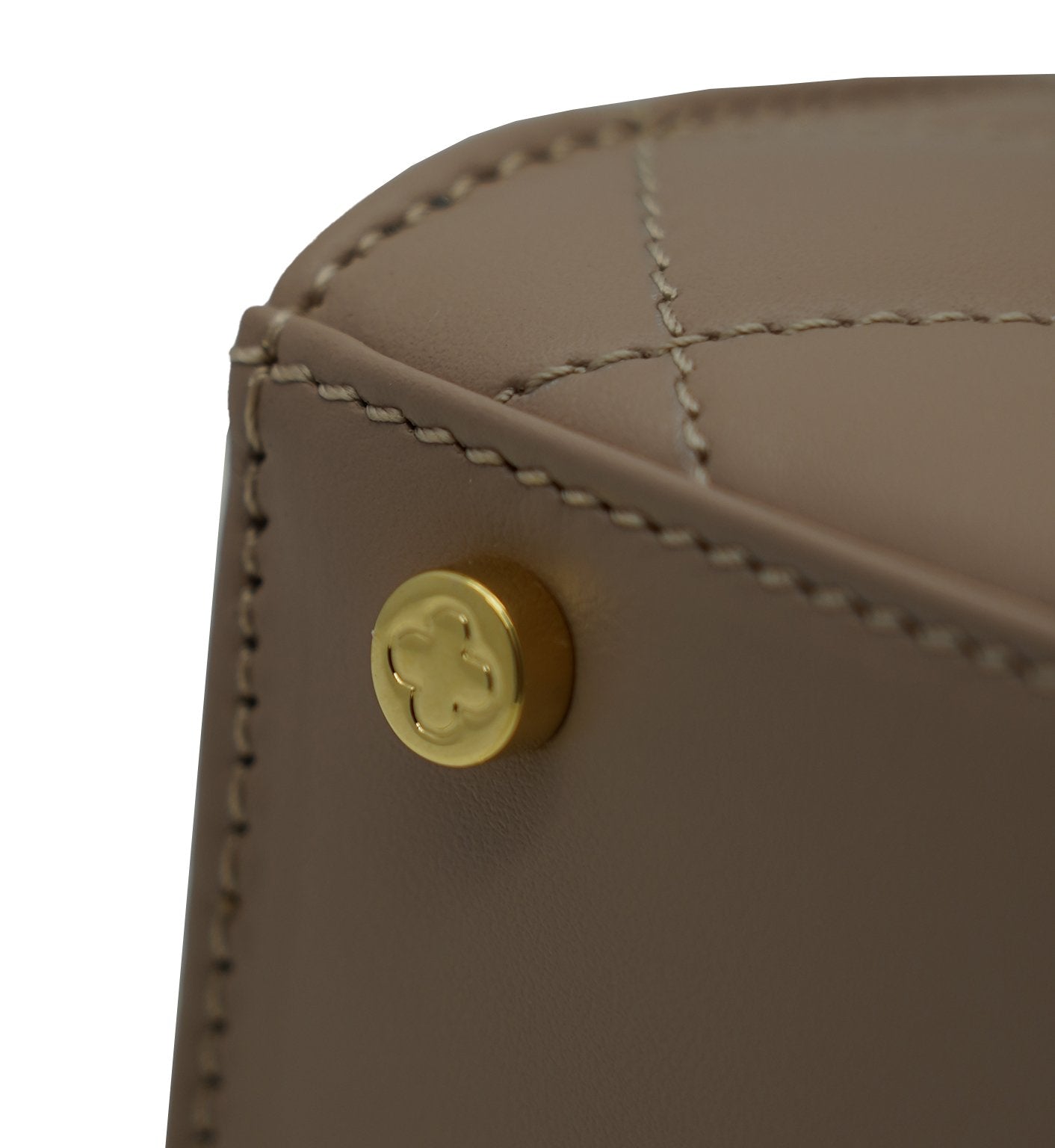 Opèra Quilted Powder leather shoulder chain bag MTO