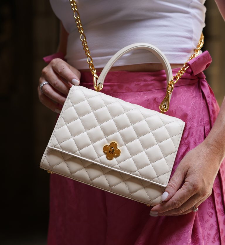 Opèra Quilted Ivory leather shoulder chain bag