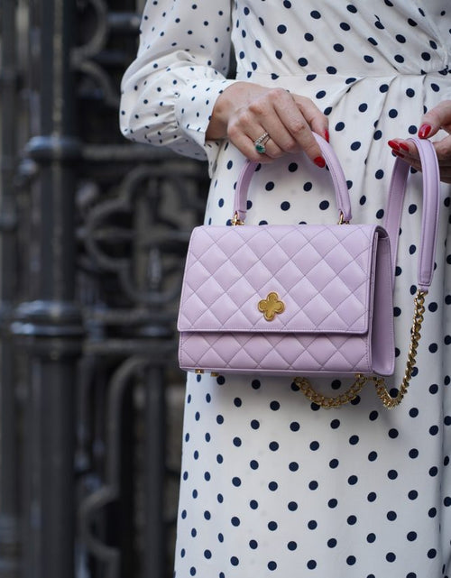 Load image into Gallery viewer, Opèra Quilted lilac leather shoulder bag MTO
