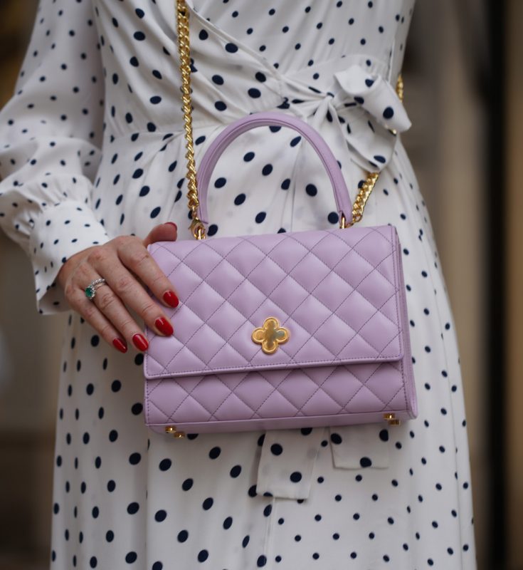 Opèra Quilted lilac leather shoulder bag MTO