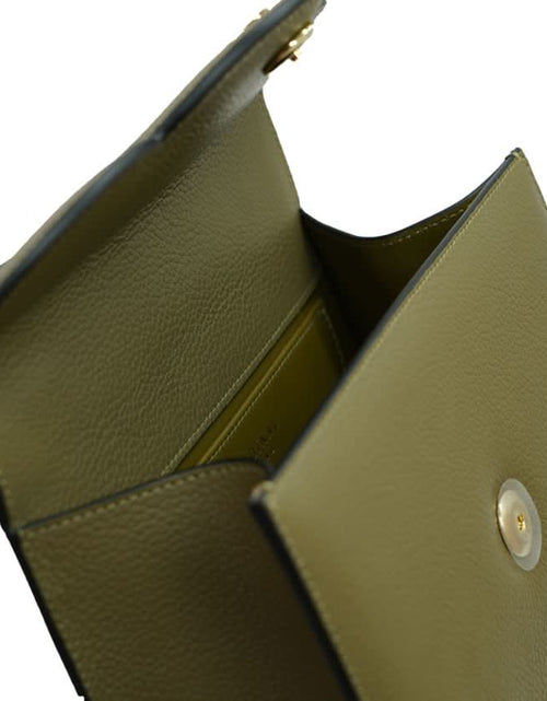 تحميل الصورة إلى عارض المعرض، حقيبة يد جلدية عسكرية خضراء اللون للسيدة الأولى
