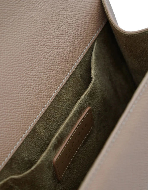 تحميل الصورة إلى عارض المعرض، حقيبة يد جلدية من مجموعة First Lady Diamond Nude
