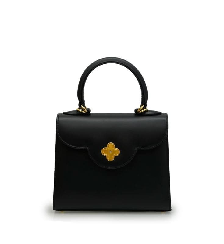 حقيبة يد صغيرة من الجلد الأسود الماسي للسيدة الأولى