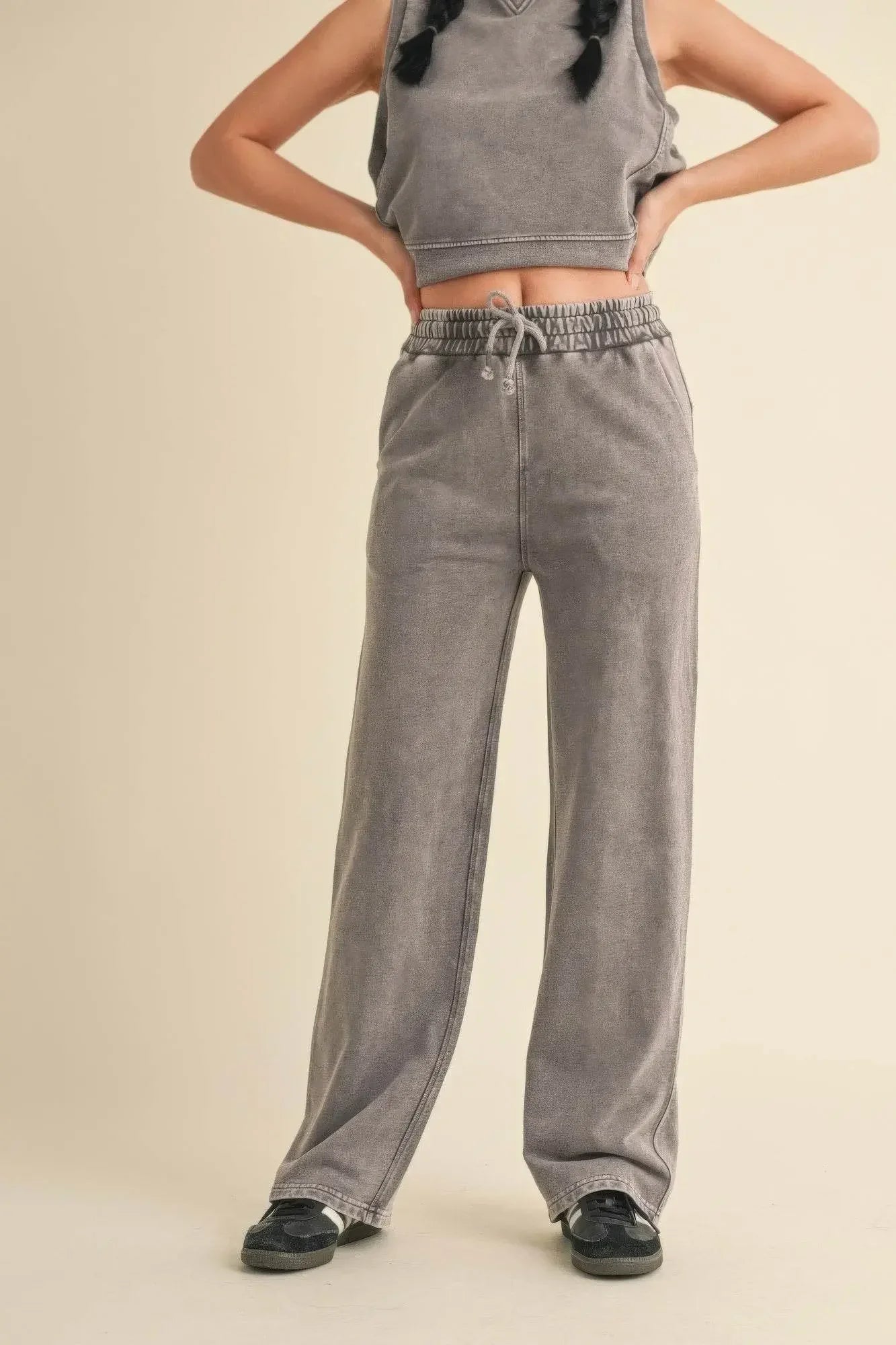 Evorin Women's French Terry Mineral Wash Jogger Pants