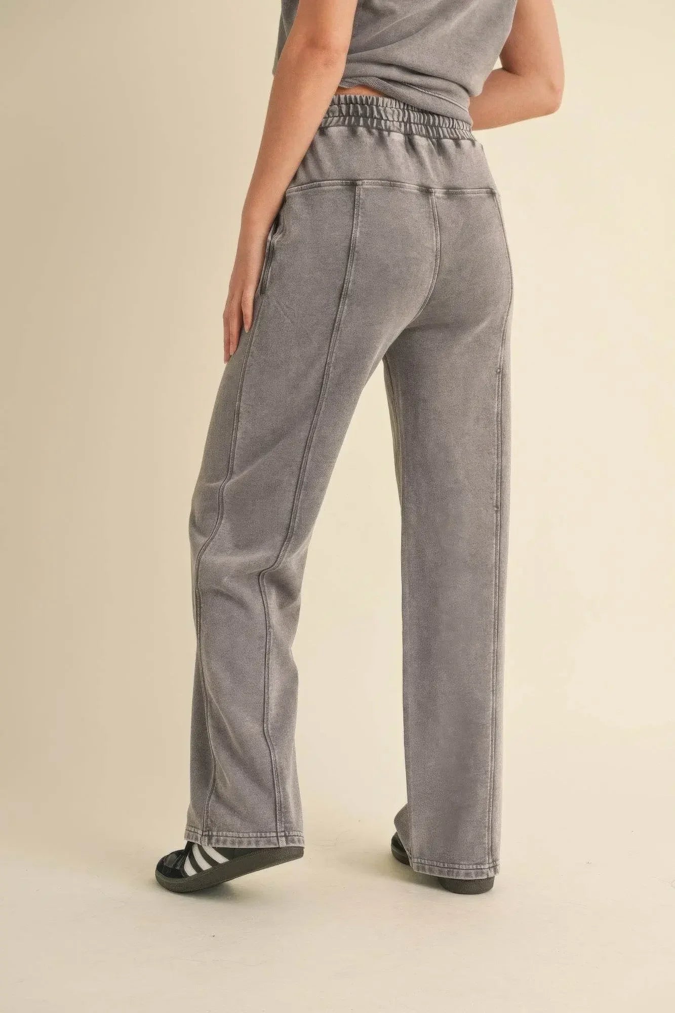 Evorin Women's French Terry Mineral Wash Jogger Pants