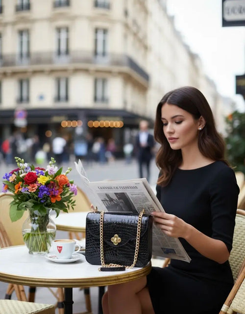 تحميل الصورة إلى عارض المعرض، First Date Black alligator leather bag
