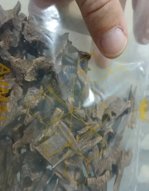 تحميل الصورة إلى عارض المعرض، Agarwood Hindi Mudi Malaki 250 gms

