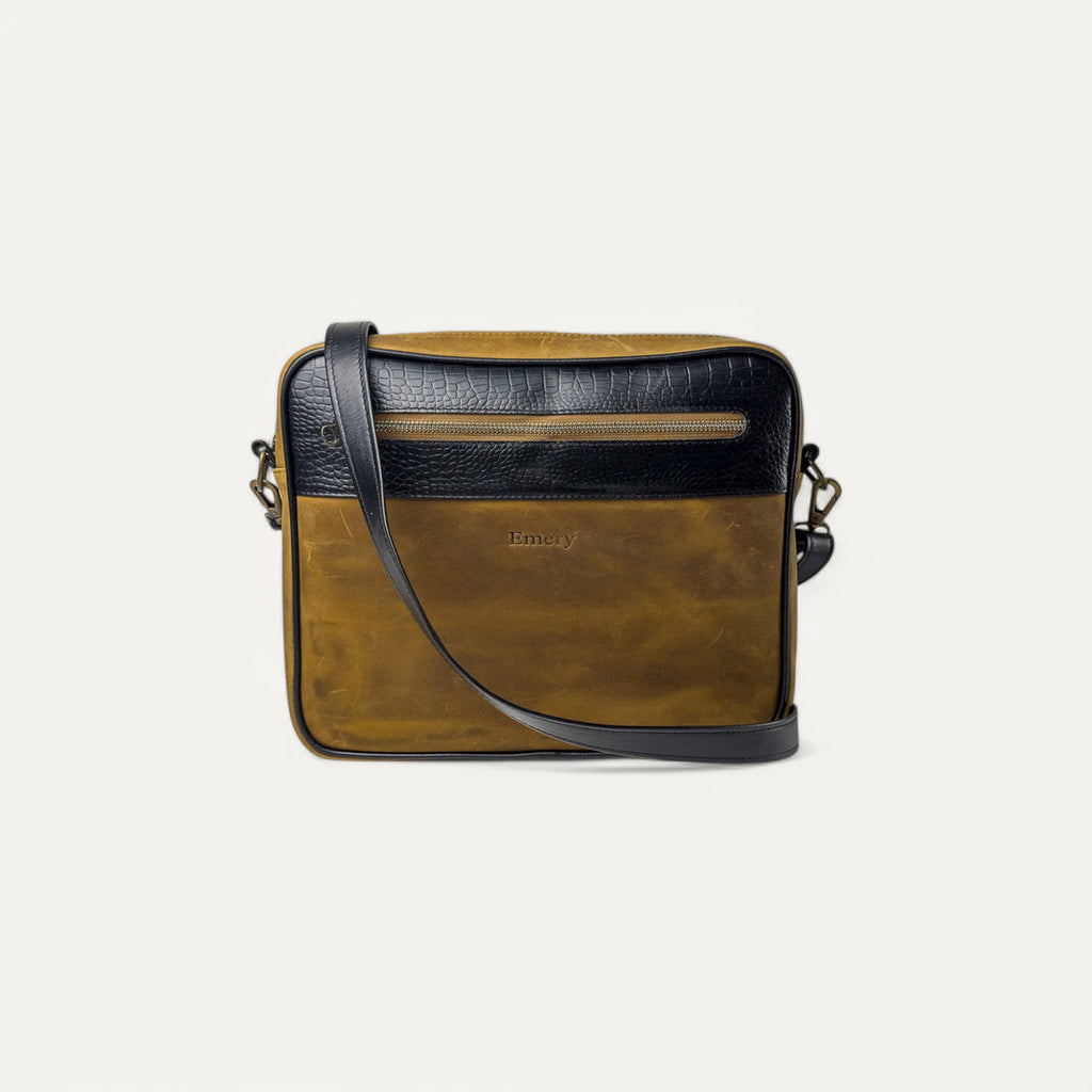 Adler Messenger Bag tan