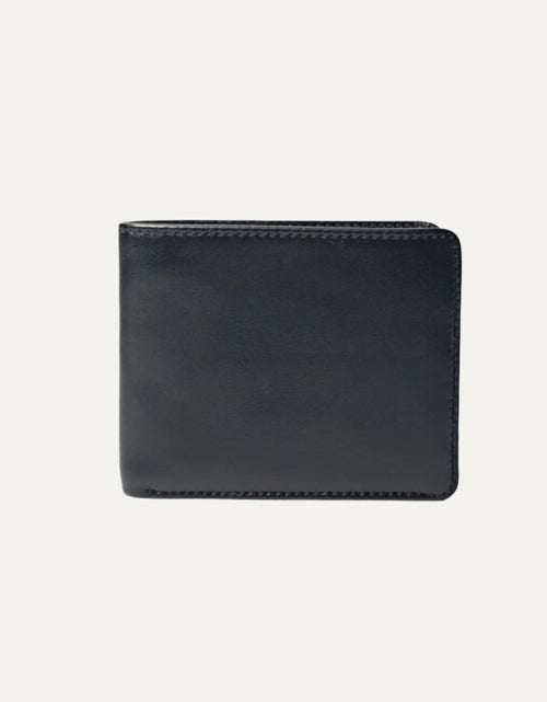 تحميل الصورة إلى عارض المعرض، Merit Bifold Wallet Plain
