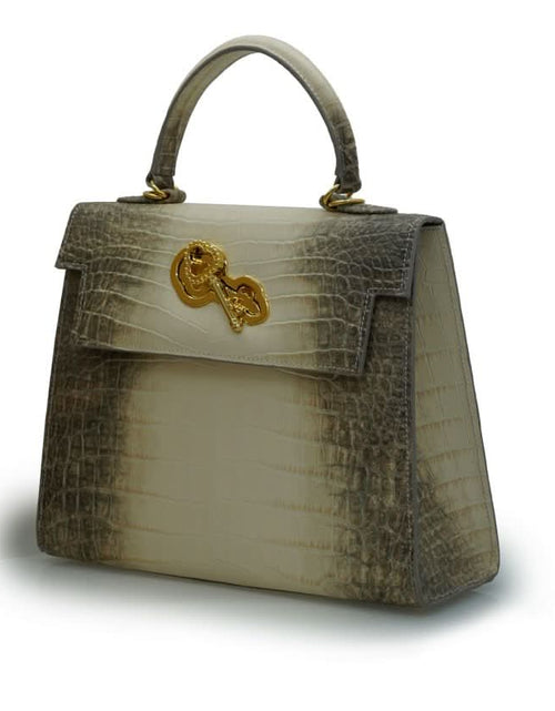 تحميل الصورة إلى عارض المعرض، حقيبة ليدي كاردينال تايم كيز هيمالايا من الجلد البيج المنقوش بنقشة جلد التمساح
