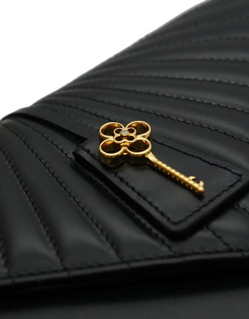 Load image into Gallery viewer, Milady black plain leather chain bag
