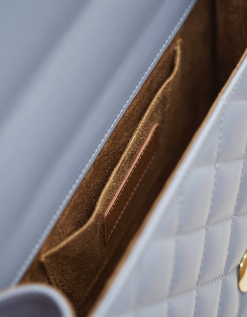 Load image into Gallery viewer, Opèra Quilted Blue Lavanda leather shoulder chain bag

