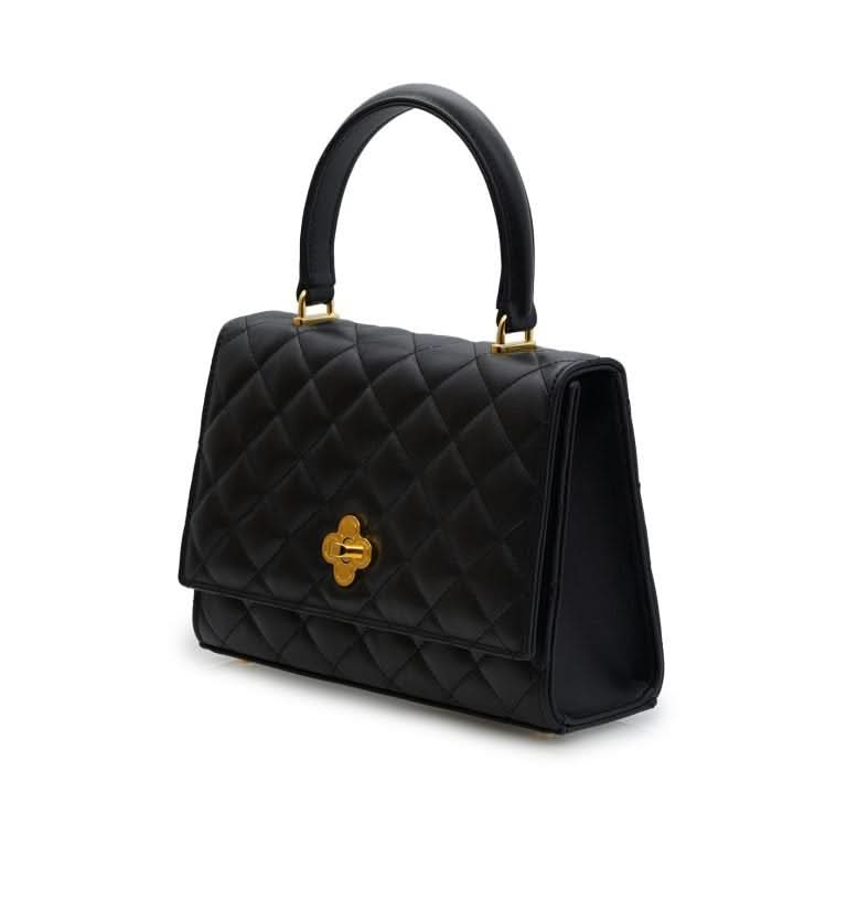 حقيبة أوبرا الجلدية السوداء المبطنة بسلسلة على شكل زهرة ملتوية