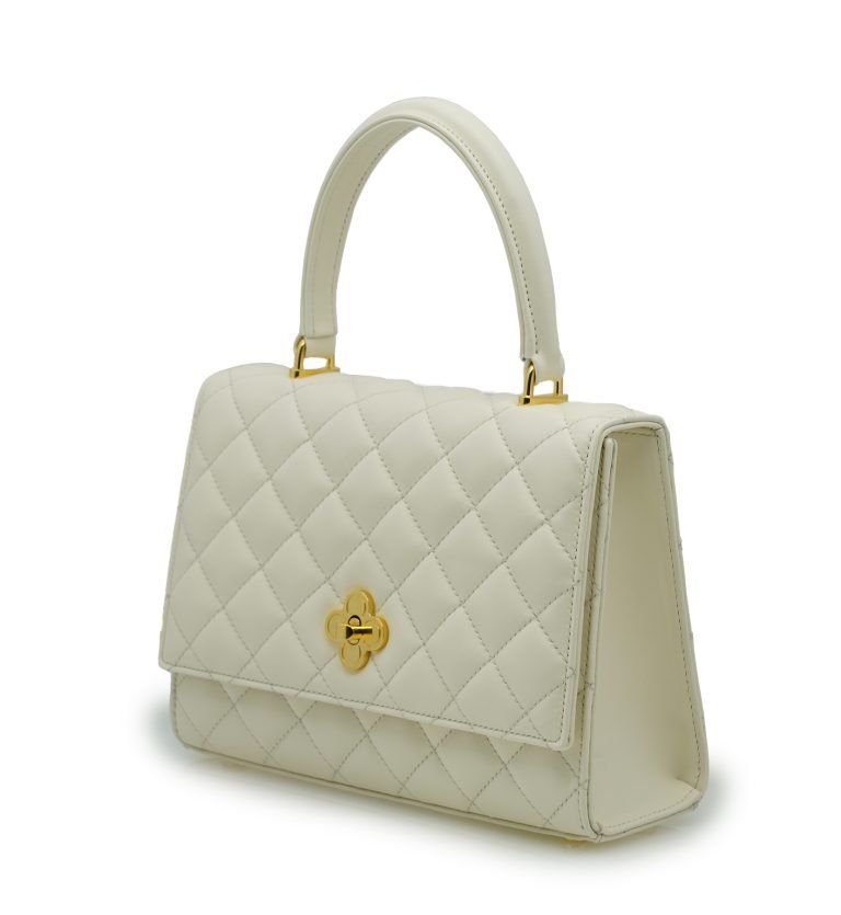 Opèra Quilted Ivory leather shoulder chain bag