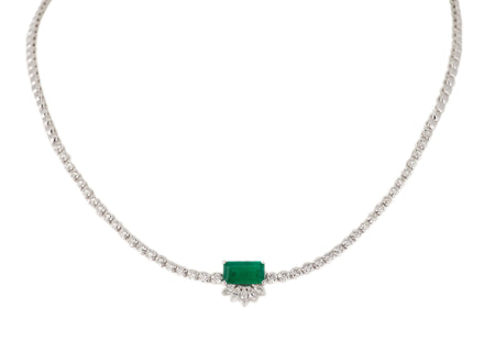 Lustrous Necklace