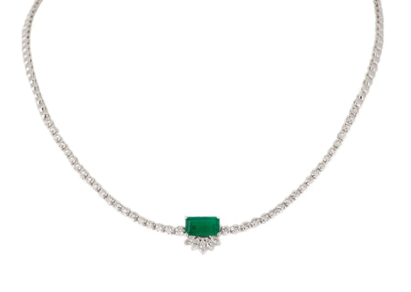 Lustrous Necklace