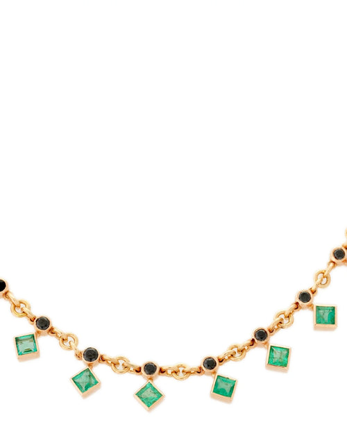 تحميل الصورة إلى عارض المعرض، Geometric Sculpture on a Naos Necklace سحر الهندسة
