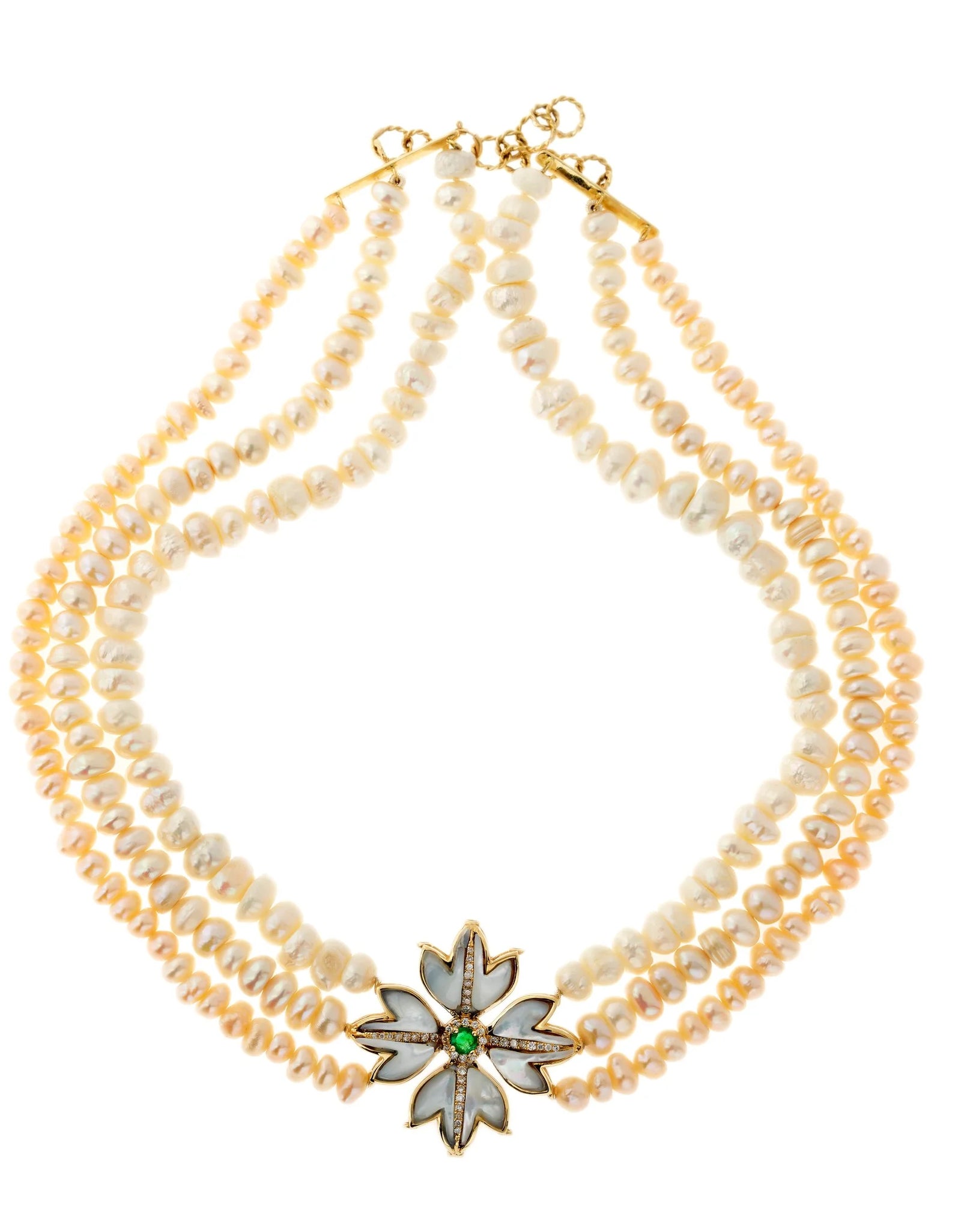 Antipater Flower with Pearls Necklace زهرة أنتيباتر