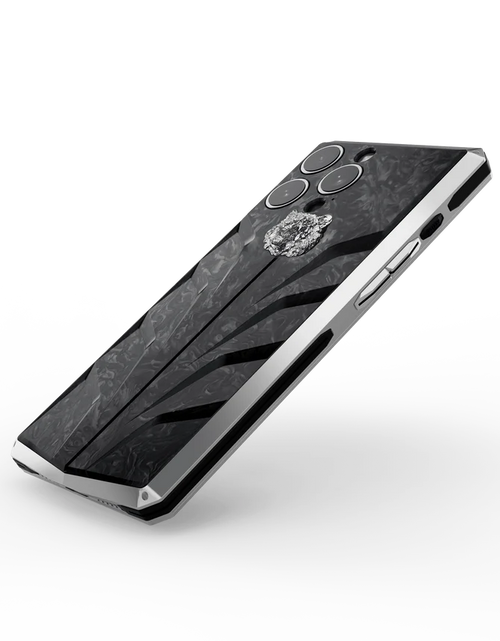 Load image into Gallery viewer, iPhone Case / RSC15 - Silver Tiger
