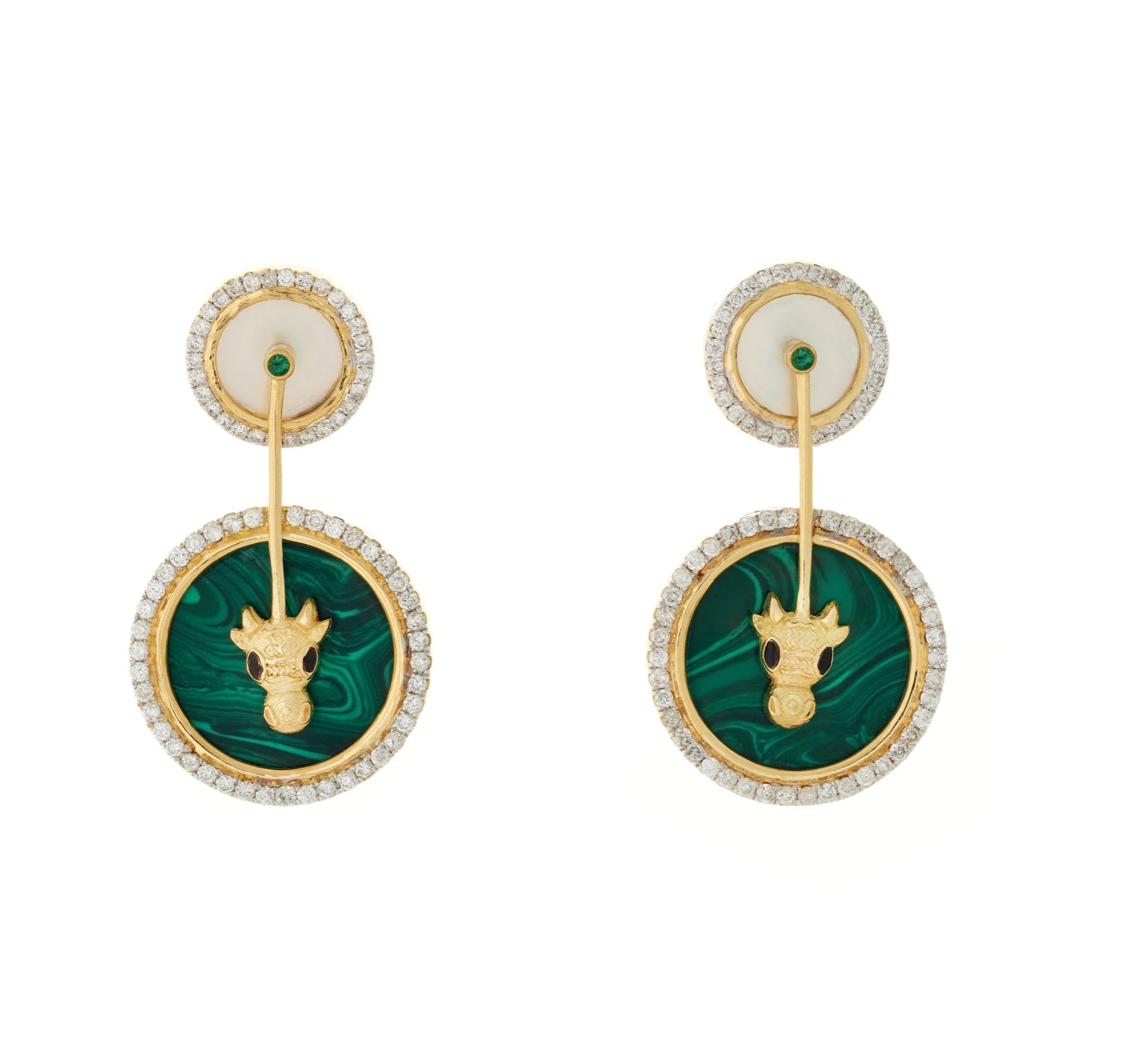 The Magic of Power Earrings سحر القوّة