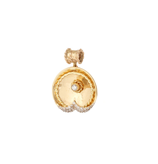 Sun Jewel Pendant جوهرة الشمس