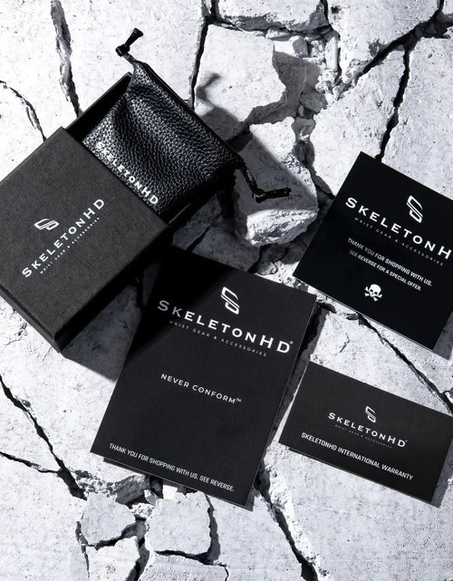 تحميل الصورة إلى عارض المعرض، سوار جمجمة المصارع البرونزي
