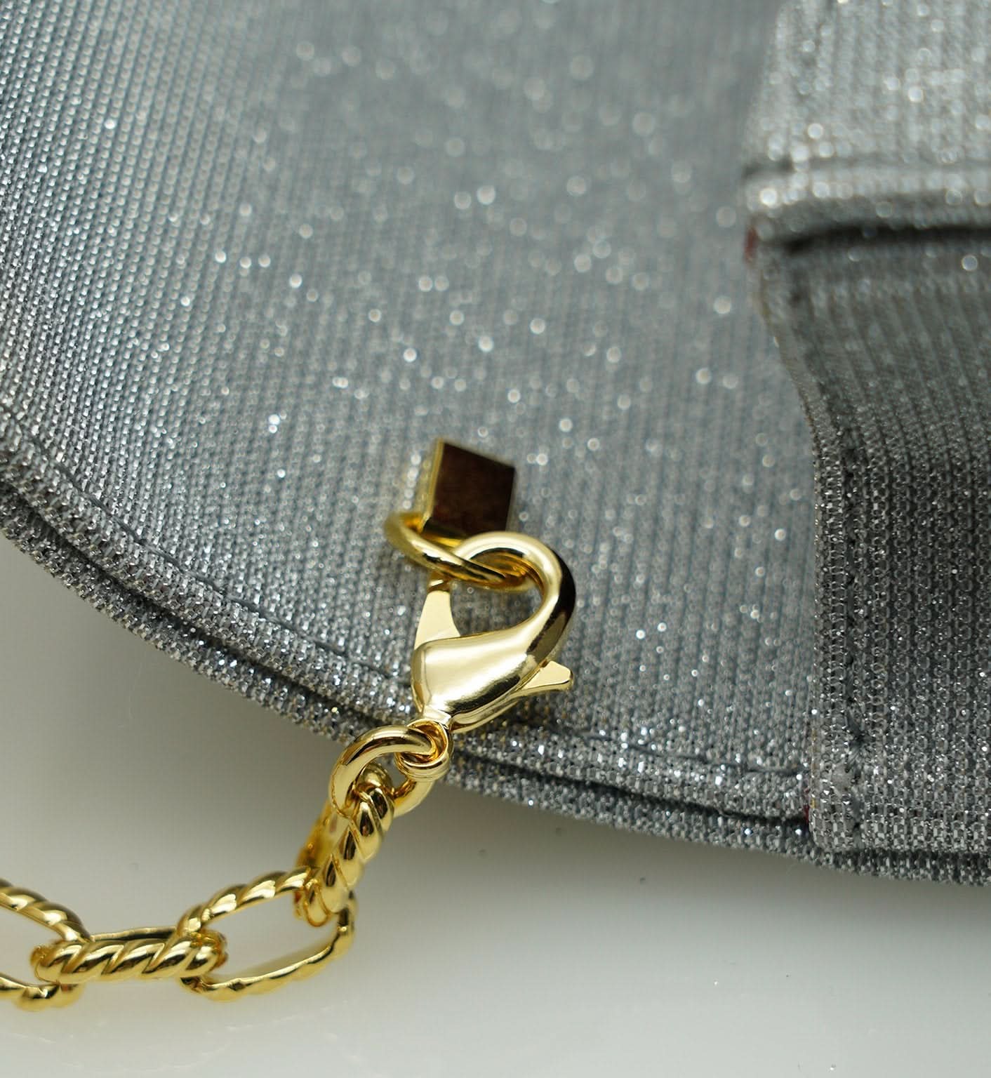 Cardinal gold plated chain 001