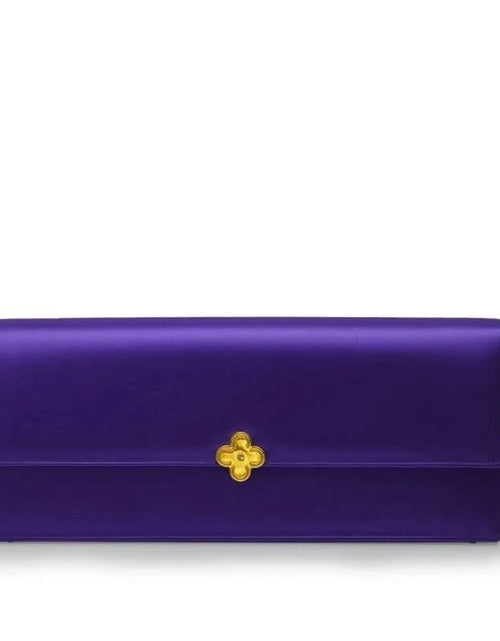 تحميل الصورة إلى عارض المعرض، حقيبة كلاتش تايم 22 من الساتان الأرجواني مرصعة بالجواهر
