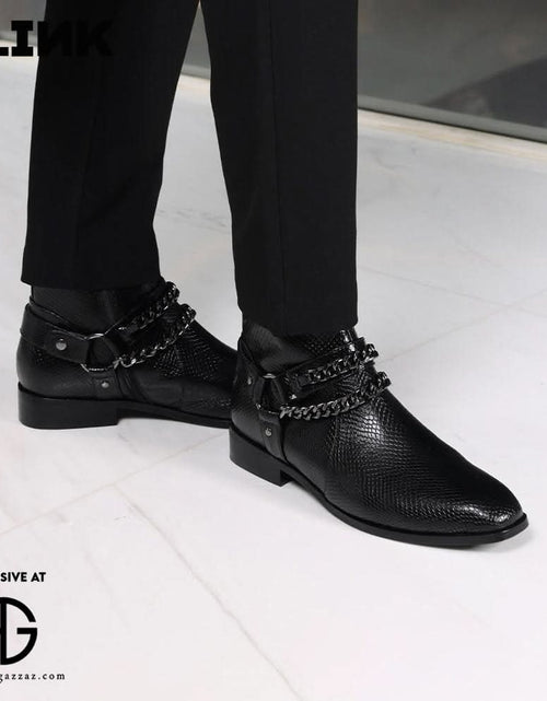 Load image into Gallery viewer, Leather Claw
