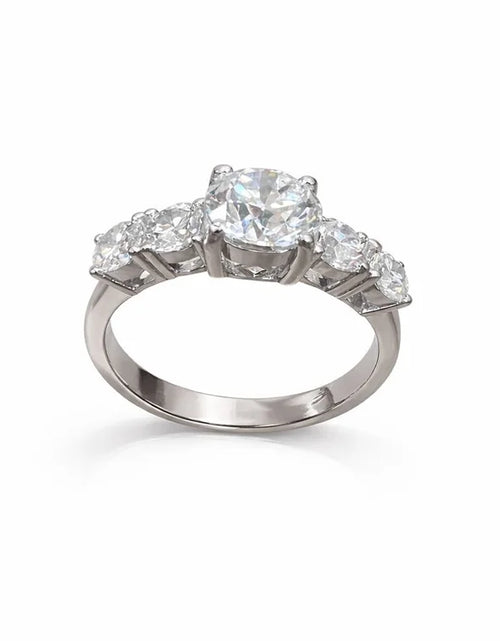 Load image into Gallery viewer, Diamond Crest Ring
