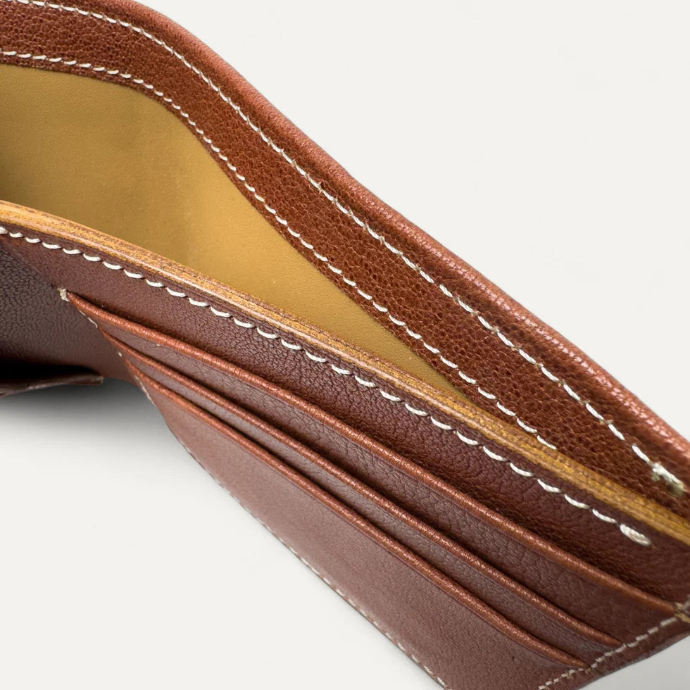 Alden Wallet in Chèvre Leather Brown