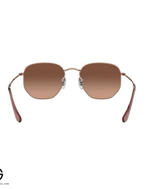 تحميل الصورة إلى عارض المعرض، AmrGazzaz عمرو_قزاز LuxuryPerfumes عطور_فاخرة AuthenticPerfume عطور_أصلية NicheFragrance عطور_نيش PerfumeKSA عطور_السعودية ShopOnlineKSA تسوق_أونلاين LuxuryShopping متجر_عطور
