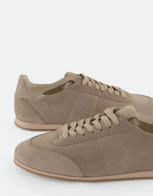 تحميل الصورة إلى عارض المعرض، AmrGazzaz عمرو_قزاز LuxuryPerfumes عطور_فاخرة AuthenticPerfume عطور_أصلية NicheFragrance عطور_نيش PerfumeKSA عطور_السعودية ShopOnlineKSA تسوق_أونلاين LuxuryShopping متجر_عطور
