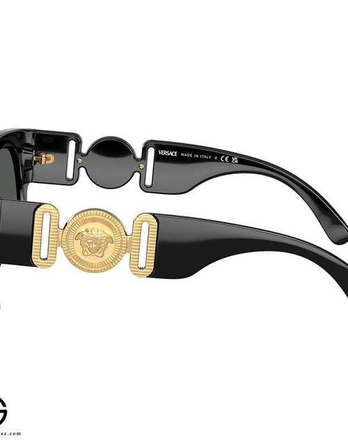 Load image into Gallery viewer, AmrGazzaz عمرو_قزاز LuxuryPerfumes عطور_فاخرة AuthenticPerfume عطور_أصلية NicheFragrance عطور_نيش PerfumeKSA عطور_السعودية ShopOnlineKSA تسوق_أونلاين LuxuryShopping متجر_عطور
