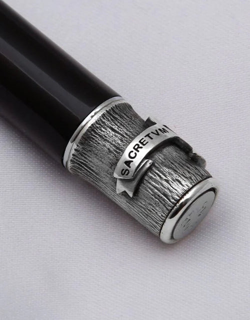 Load image into Gallery viewer, AmrGazzaz عمرو_قزاز LuxuryPerfumes عطور_فاخرة AuthenticPerfume عطور_أصلية NicheFragrance عطور_نيش PerfumeKSA عطور_السعودية ShopOnlineKSA تسوق_أونلاين LuxuryShopping متجر_عطور
