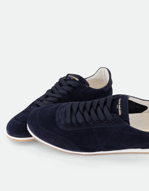 تحميل الصورة إلى عارض المعرض، AmrGazzaz عمرو_قزاز LuxuryPerfumes عطور_فاخرة AuthenticPerfume عطور_أصلية NicheFragrance عطور_نيش PerfumeKSA عطور_السعودية ShopOnlineKSA تسوق_أونلاين LuxuryShopping متجر_عطور
